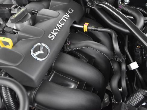 New 2026 MAZDA MX-5 Miata Club w/ Weather Package RWD image 41