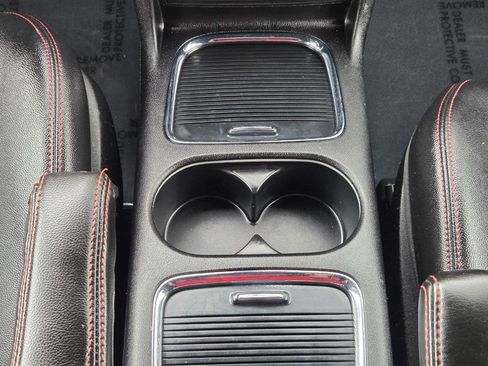 Used 2019 Dodge Grand Caravan GT image 26