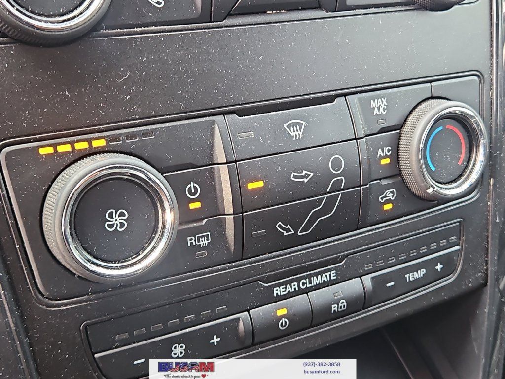 Used 2018 Ford Explorer XLT FWD image 27