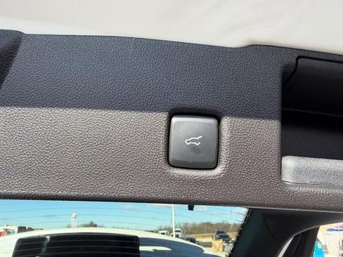 New 2026 Ford Escape SE image 8