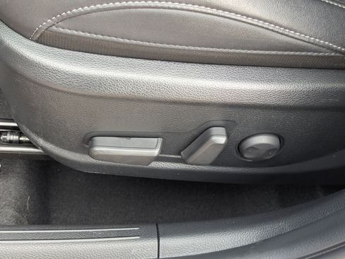 Certified 2025 Kia Seltos EX w/ EX Sunroof Package image 21