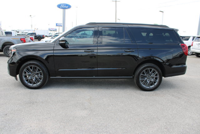 New 2027 Ford Expedition Max Platinum w/ Stealth Appearance Package AWD/4WD image 5