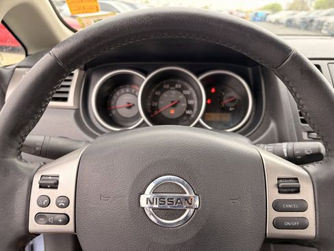 Used 2009 Nissan Versa Hatchback w/ Convenience Pkg FWD image 26