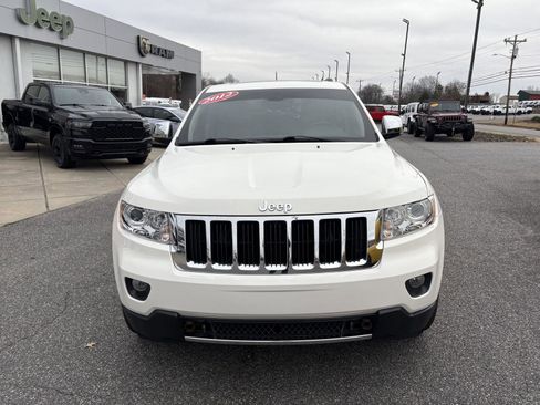 Used 2012 Jeep Grand Cherokee Limited w/ Luxury Group II image 3