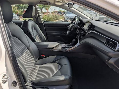 Used 2024 Toyota Camry SE FWD image 30