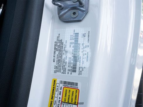 Used 2022 Ford Mustang Shelby GT500 w/ Carbon Fiber Track Pack image 75