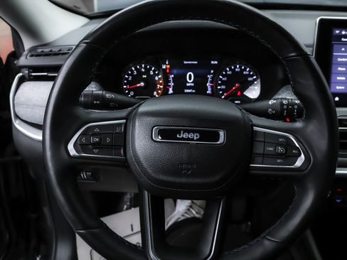 Used 2022 Jeep Compass Latitude w/ Convenience Group image 17