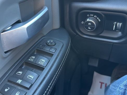 Used 2022 RAM 2500 Big Horn w/ Level A Equipment Group image 23