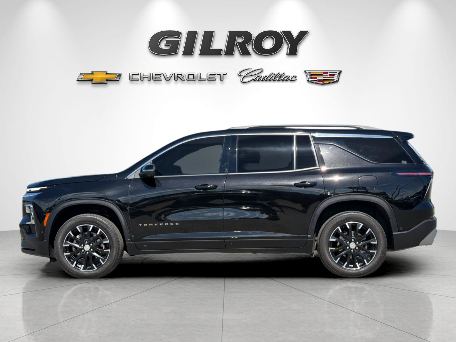 Used 2025 Chevrolet Traverse LT w/ Enhanced Driving Package FWD image 6