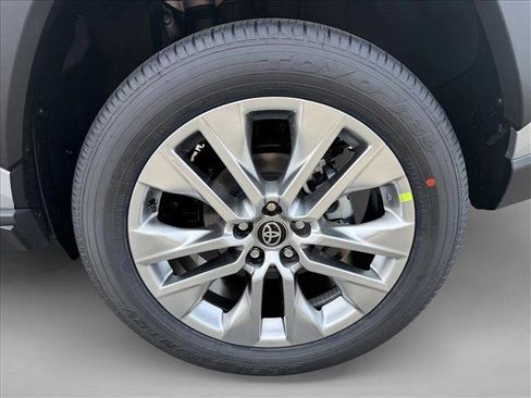 New 2025 Toyota RAV4 Limited image 9