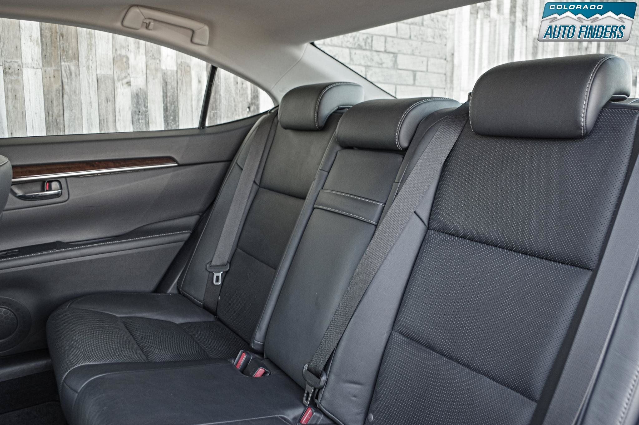 Used 2013 Lexus ES 350 w/ Luxury Pkg FWD image 24