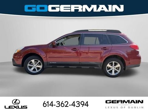 Used 2013 Subaru Outback 2.5i Limited AWD/4WD image 10