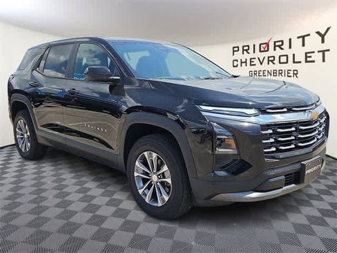 New 2025 Chevrolet Equinox LT image 3