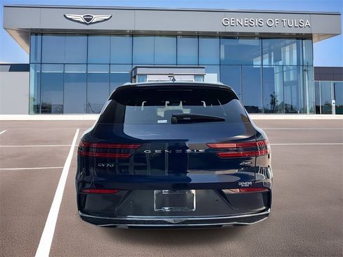 New 2026 Genesis GV70 2.5T Advanced image 7