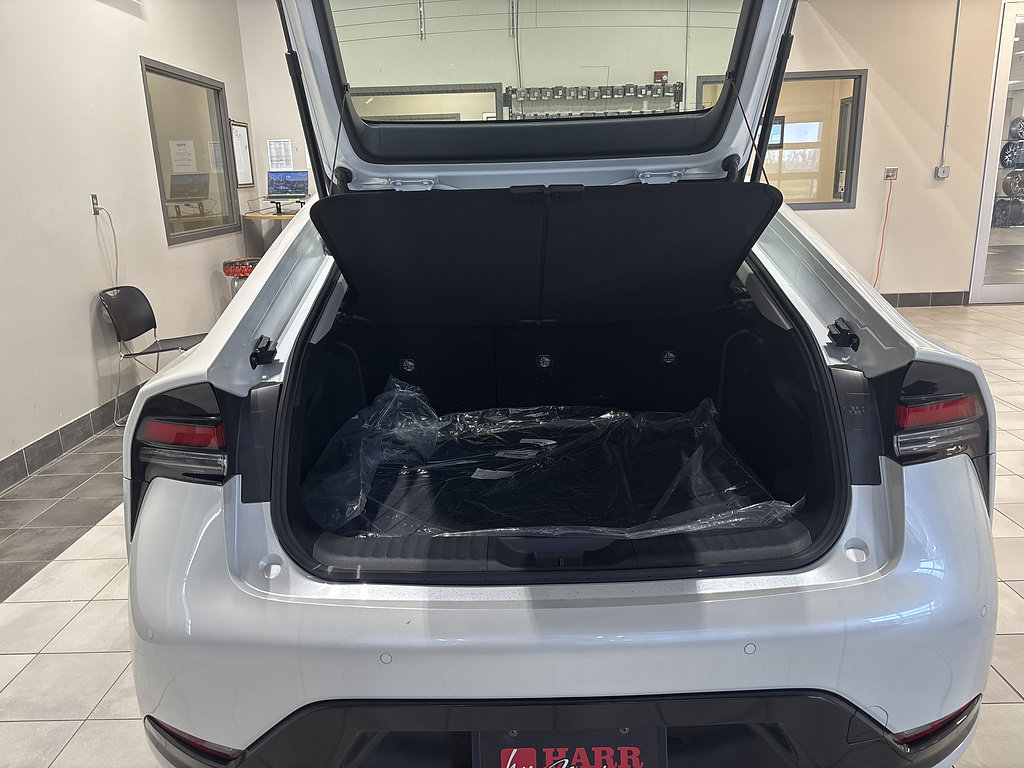 New 2027 Toyota Prius AWD image 17