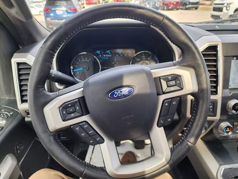 Used 2019 Ford F150 Lariat w/ Equipment Group 502A Luxury image 39