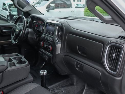 Used 2022 Chevrolet Silverado 2500 LT w/ Convenience Package image 45