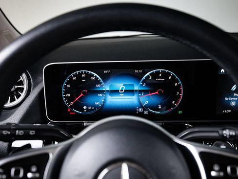 Used 2021 Mercedes-Benz GLA 250 image 15
