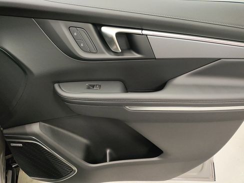 New 2026 Buick Enclave Sport Touring w/ Power Package image 9