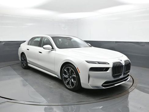 New 2026 BMW i7 eDrive50 w/ Premium Package image 22