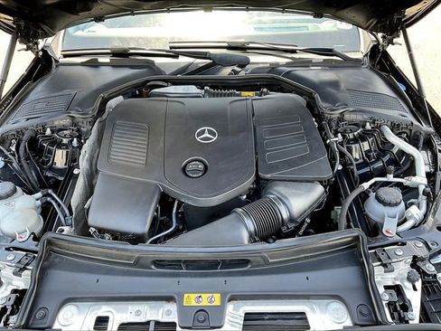 Certified 2022 Mercedes-Benz C 300 4MATIC Sedan image 32