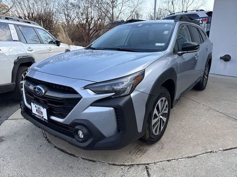 Certified 2025 Subaru Outback Premium w/ Popular Package #1A image 22