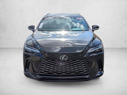 Used 2023 Lexus RX 350 Premium image 2