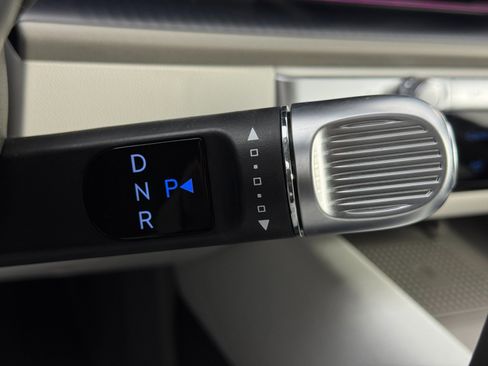 Used 2023 Hyundai Ioniq 6 SEL image 25