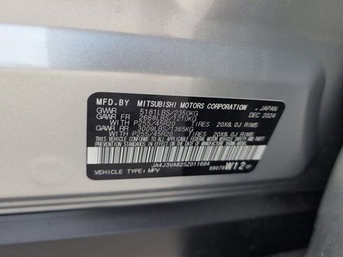 Used 2025 Mitsubishi Outlander SE FWD image 36