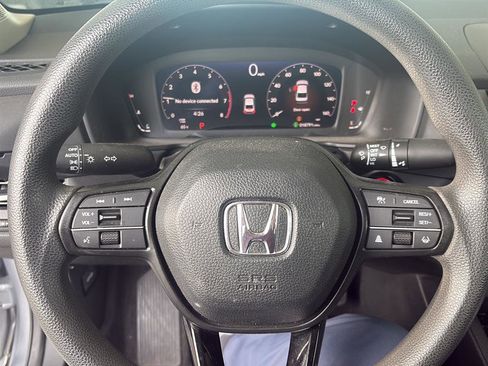 Used 2023 Honda Accord EX image 9