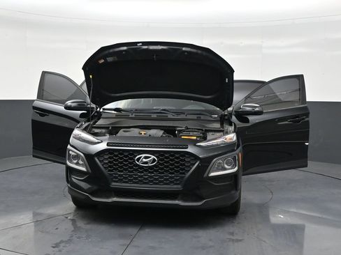 Used 2018 Hyundai Kona SE image 33