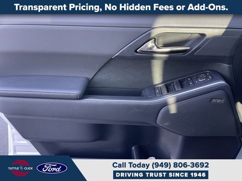 Used 2024 Lexus GX 550 AWD/4WD image 20