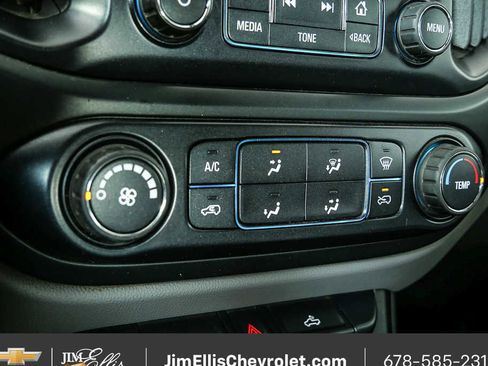 Used 2016 Chevrolet Colorado W/T image 12