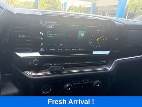 Used 2023 Chevrolet Silverado 1500 LT RWD image 6