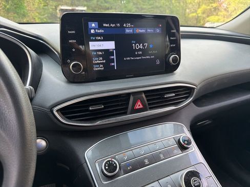 Used 2022 Hyundai Santa Fe SEL image 10