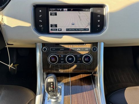 Used 2016 Land Rover Range Rover Sport HSE image 5