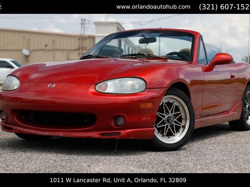 Used 1999 MAZDA MX-5 Miata RWD image 1