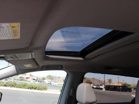 Used 2024 Honda Odyssey EX-L image 28