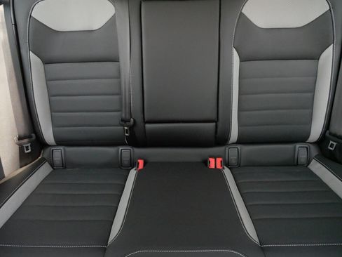 Certified 2023 Volkswagen Taos SEL AWD/4WD image 13