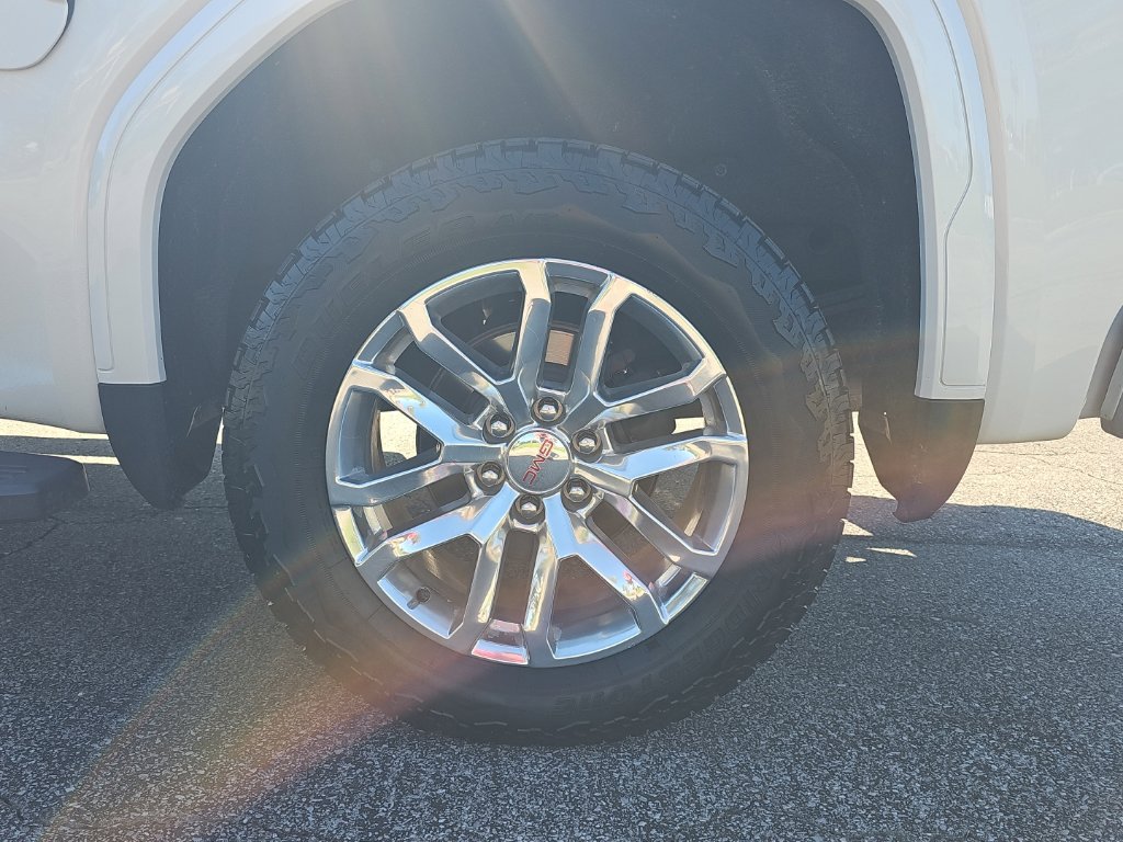 Used 2020 GMC Sierra 1500 SLT w/ SLT Premium Plus Package AWD/4WD image 11