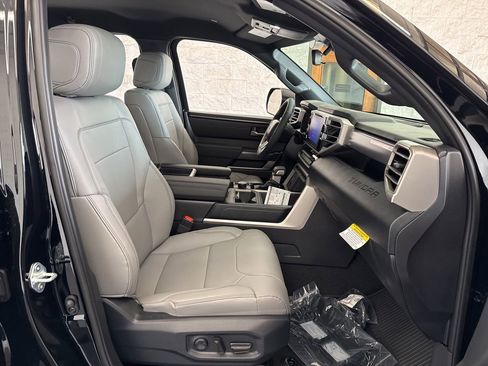 New 2026 Toyota Tundra SR5 AWD/4WD image 45