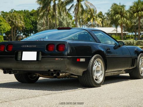 Used 1990 Chevrolet Corvette ZR-1 RWD image 20