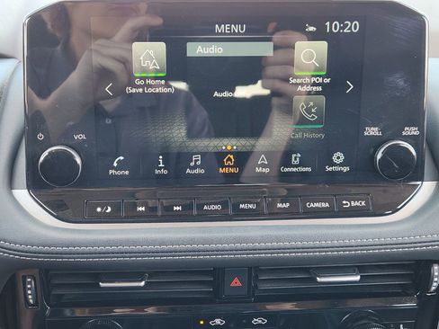 Used 2023 Nissan Rogue SL w/ SL Premium Package image 12