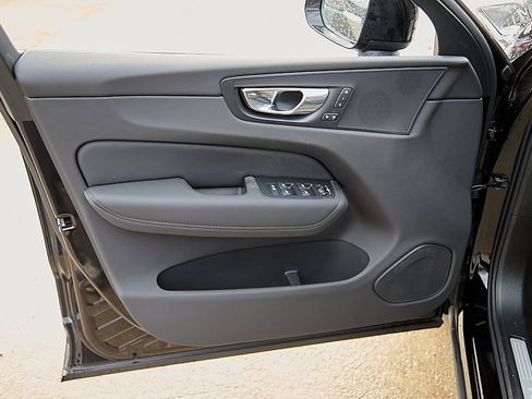 New 2026 Volvo XC60 B5 Plus w/ Protection Package Premier image 11