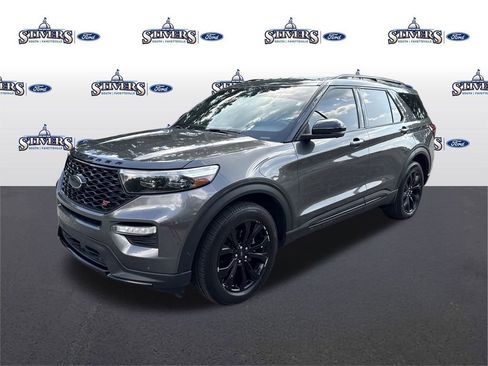 Used 2020 Ford Explorer ST image 3
