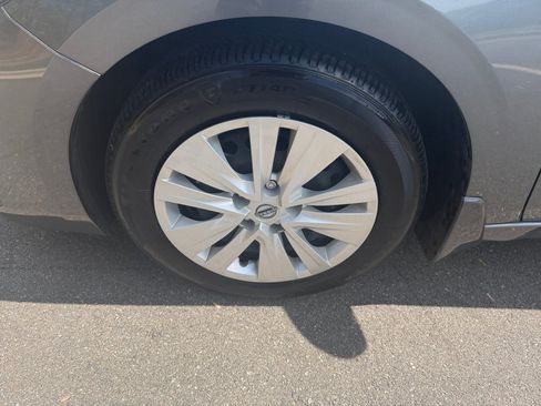 Certified 2024 Nissan Sentra S FWD image 27