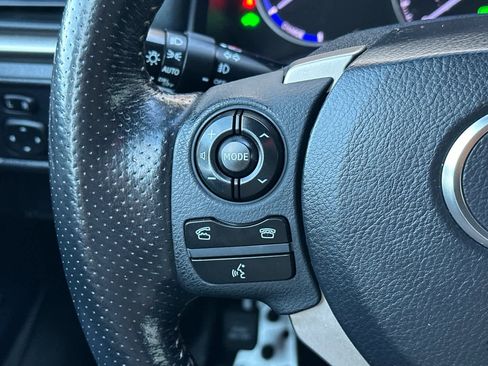 Used 2015 Lexus CT 200h w/ F Sport w/Nuluxe Interior image 25