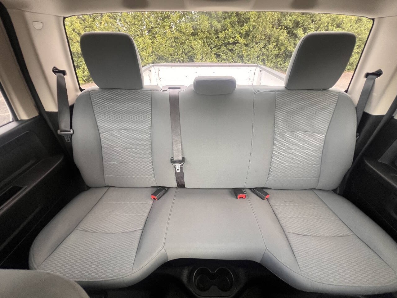 Used 2018 RAM 1500 Tradesman w/ Popular Equipment Group RWD image 28