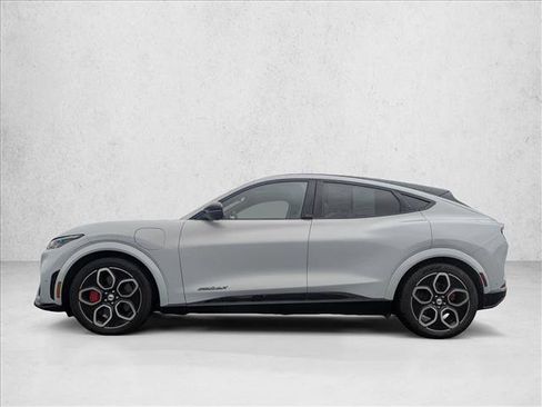 Used 2022 Ford Mustang Mach-E GT image 2