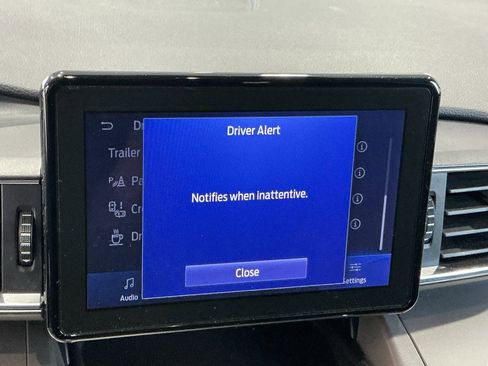 Used 2023 Ford Explorer XLT w/ Equipment Group 202A image 48